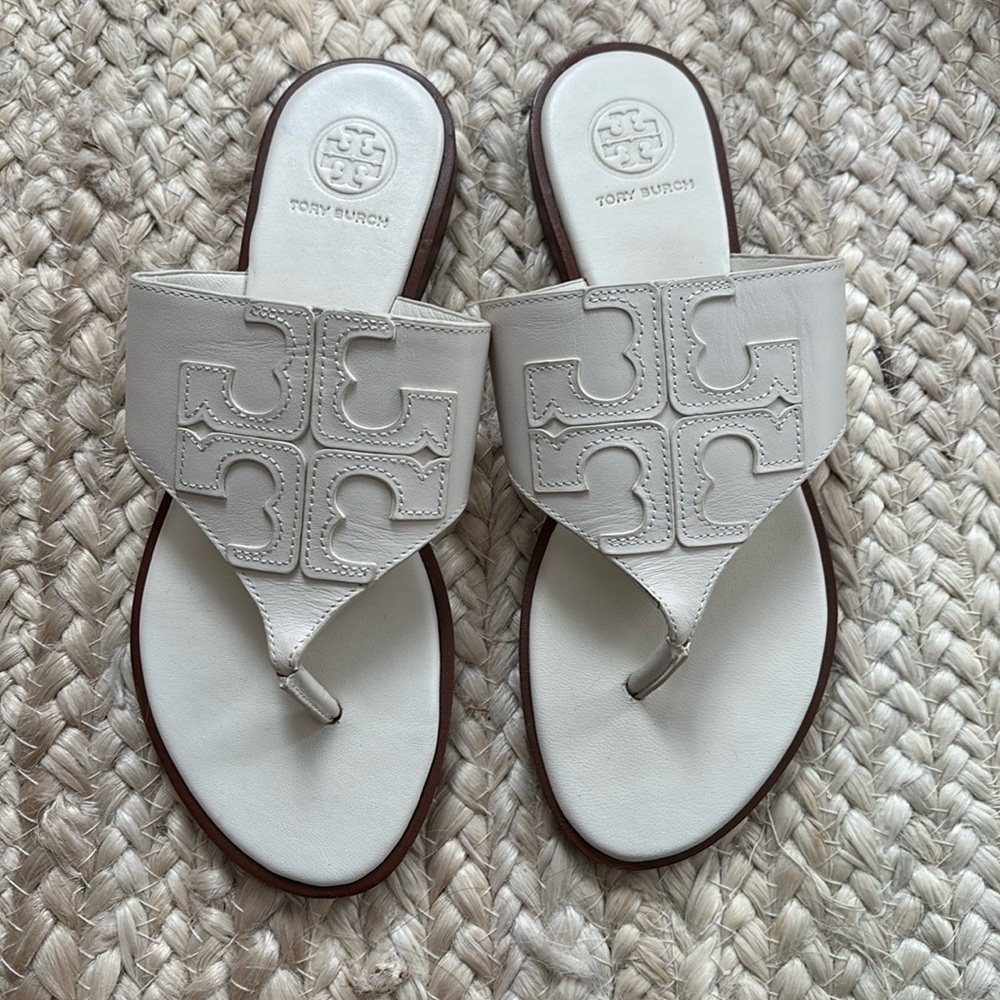 Tory Burch Sandals (white leather size 6)